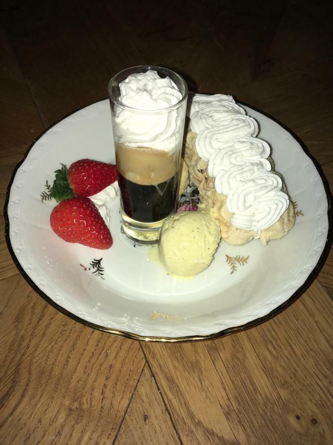 Boutique Hotel B&B Fleurie แซ็ง-ตาม็อง-มงทรง ภายนอก รูปภาพ